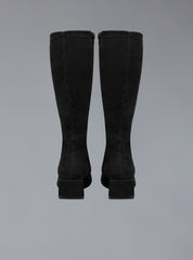 Moni Boot