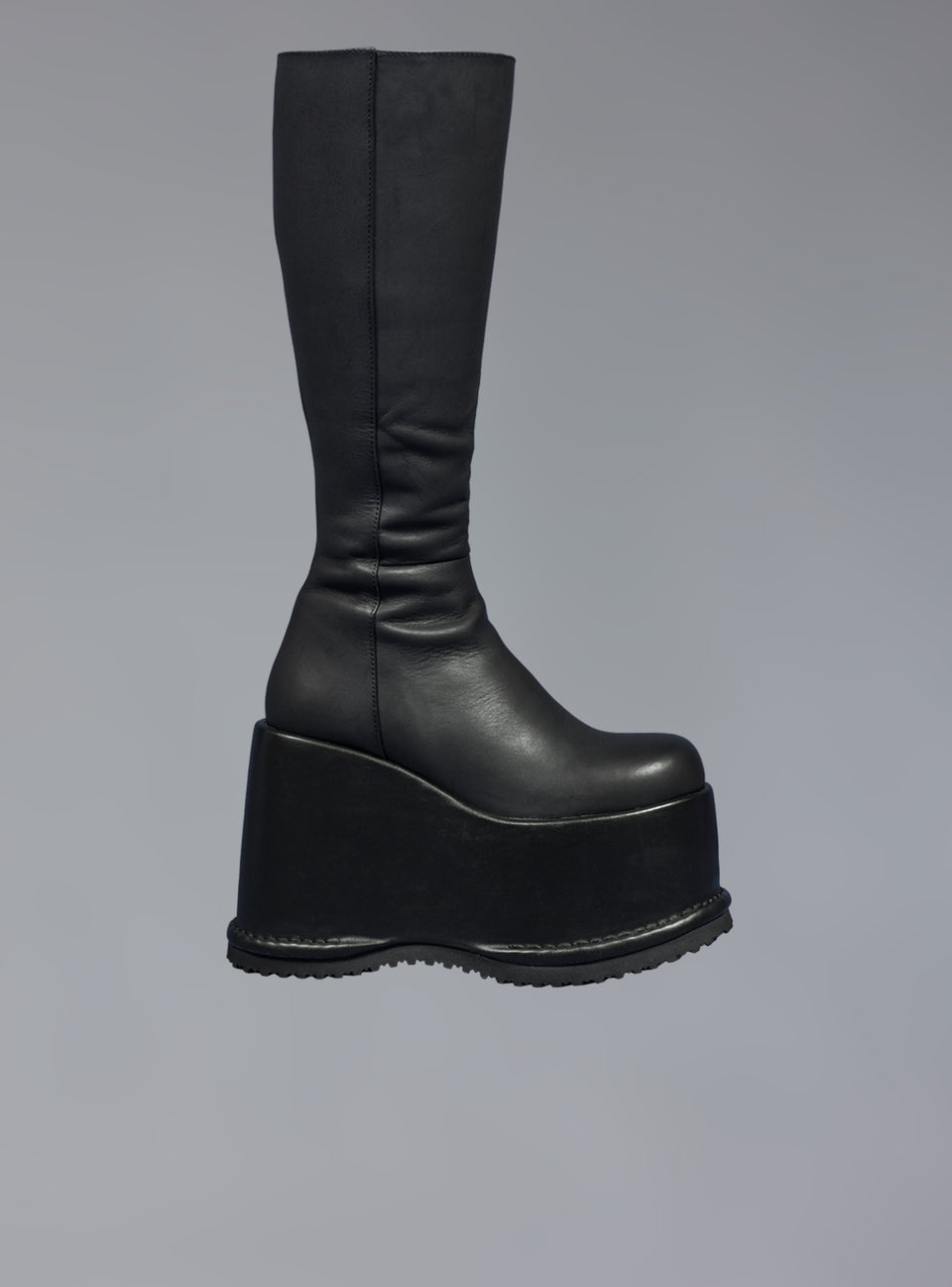 UNIF Smoke Boot